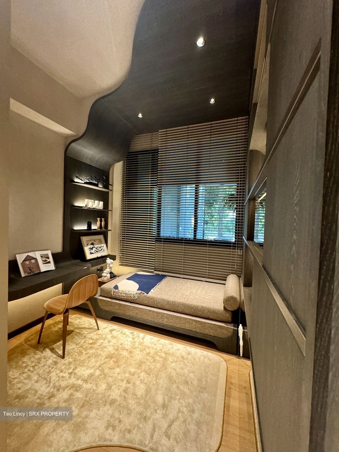 The Hillshore (D5), Condominium #599258011